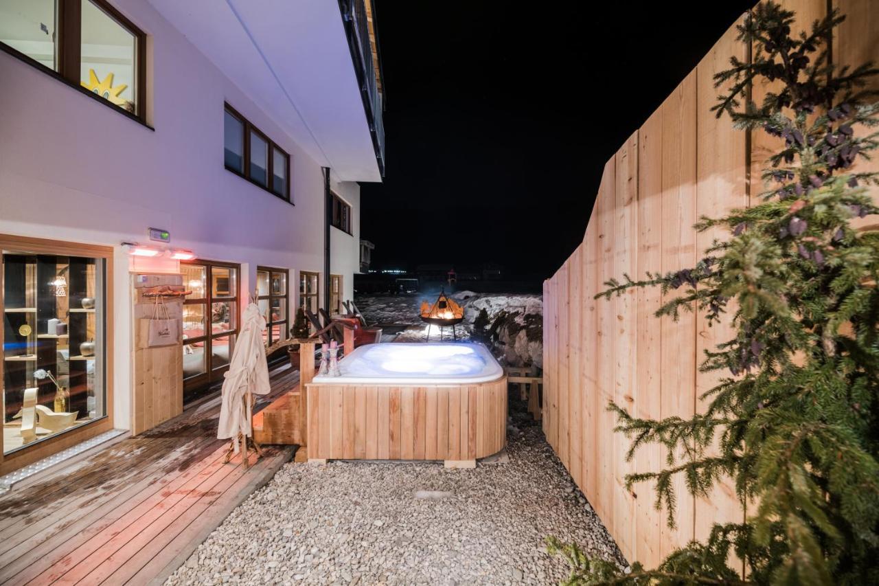 Helmhotel San Candido Exterior foto